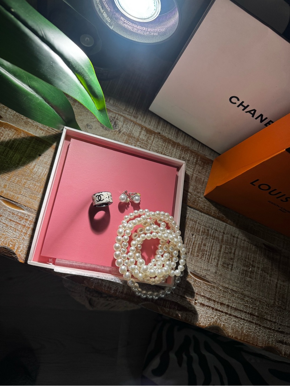 CHANEL Ring